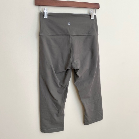 Lululemon | Wunder Under High-Rise 1/2 Tight - Picture 7 of 12